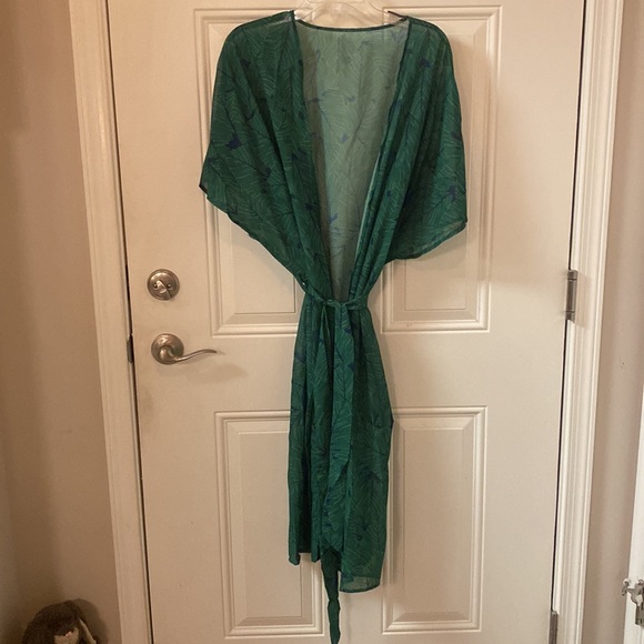 NWT Women’s Kimono, L, 100% Polyester, Beautiful green with navy accents - Picture 1 of 6